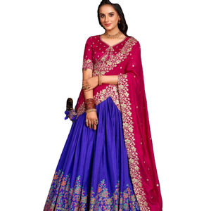 Superbe Tussar Silk Lehenga avec un support en toile de 3.8 mètres et un chemisier en aluminium imprimé conçu pour l'élégance - Product Image 1