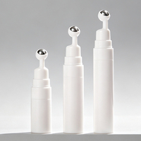 Emballage cosmétique de luxe Revêtement argenté Lotion en spray blanche Sérum sans air Bouteille à pompe en plastique pourlotion