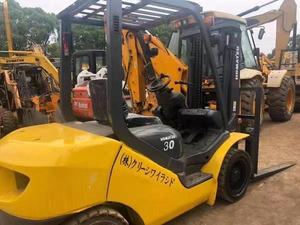 รถยกมือสอง KOMATSU FD30 ลดราคาพิเศษ ขายด่วน เครื่องจักรกลหนักสำหรับงานดิน - Product Image 3