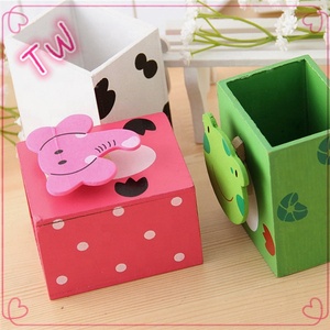 Organizer <span class=keywords><strong>da</strong></span> <span class=keywords><strong>Scrivania</strong></span> in Legno di Alta Qualità con <span class=keywords><strong>Design</strong></span> di Animali Cartoon, <span class=keywords><strong>Portapenne</strong></span> Magnetico Fatto a Mano - Product Image 3