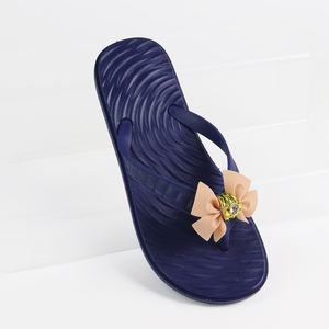 Chanclas planas superventas de fábrica, zapatillas de goma Hawai chappals babouche para mujer - Product Image 3