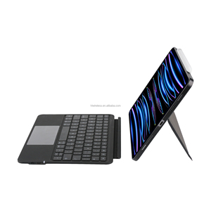 Teclado Inalámbrico Magic Keyboard Nuevo de Fábrica para <span class=keywords><strong>iPad</strong></span> Pro de 11 Pulgadas con Diseño Ultrafino USB-C y Retroiluminación RGB - Product Image 3