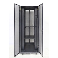 Armoire serveur de centre de données 42U avec conception de mise à la terre multiple pour la sécurité financière, salle informatique certifiée ISO