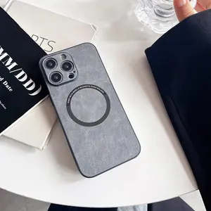 Couverture de charge sans fil magnétique en cuir souple imperméable de luxe iPhone 15 <span class=keywords><strong>Pro</strong></span> 14 13 12 <span class=keywords><strong>Pro</strong></span> Max Protection simple de l'objectif de l'appareil photo - Product Image 6