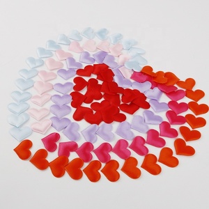 100 Pezzi Cuori Rossi da 3,5 cm per Decorazioni Matrimoniali, Petali di <span class=keywords><strong>Fiori</strong></span> Artificiali, Coriandoli da Lanciare, Accessori per Feste di San Valentino - Product Image 6