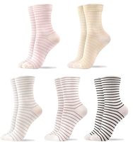 Chaussettes pour femmes, motif rayé en forme de cœur, chaussettes décontractées mignonnes en coton tricoté, usage quotidien, logo sur le corps, pour l'automne, vente en gros