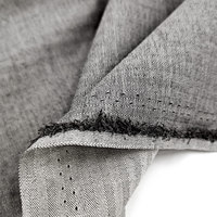 Tissu CVC 80/20 135GSM à chevrons teint en fil, directement de l'usine, pour chemises, avec traitement Easy-Care (résine ou ammoniac liquide)
