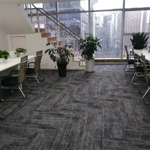 现代设计地毯酒店商业办公矩形地毯砖聚丙烯表面精细沥青背衬工厂批发