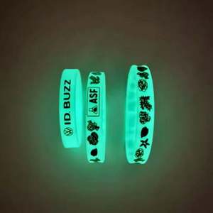 Pulsera de Silicona con Logotipo Personalizado, Delgada, Brillante en la Oscuridad, Promocional, en Oferta - Product Image 3