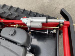 <span class=keywords><strong>Tondeuse</strong></span> à gazon télécommandée coupe-herbe avec pelle multifonction Bulldozer <span class=keywords><strong>Tondeuse</strong></span> à gazon robotique sans câble limiteur SGK 500 - Product Image 3