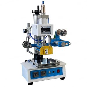 Machine de marquage à chaud pneumatique pour le gaufrage de logos en cuir - Product Image 4