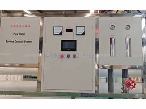 Système professionnel de filtration par osmose inverse (RO) et de traitement de l'eau avec pompe, réservoir sous pression PLC-5T/H 220V/380V - Product Image 5