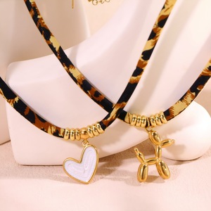 复古豹纹不锈钢防水18k镀金贝壳向日葵吊坠魅力项链女性时尚项链饰品 - Product Image 2