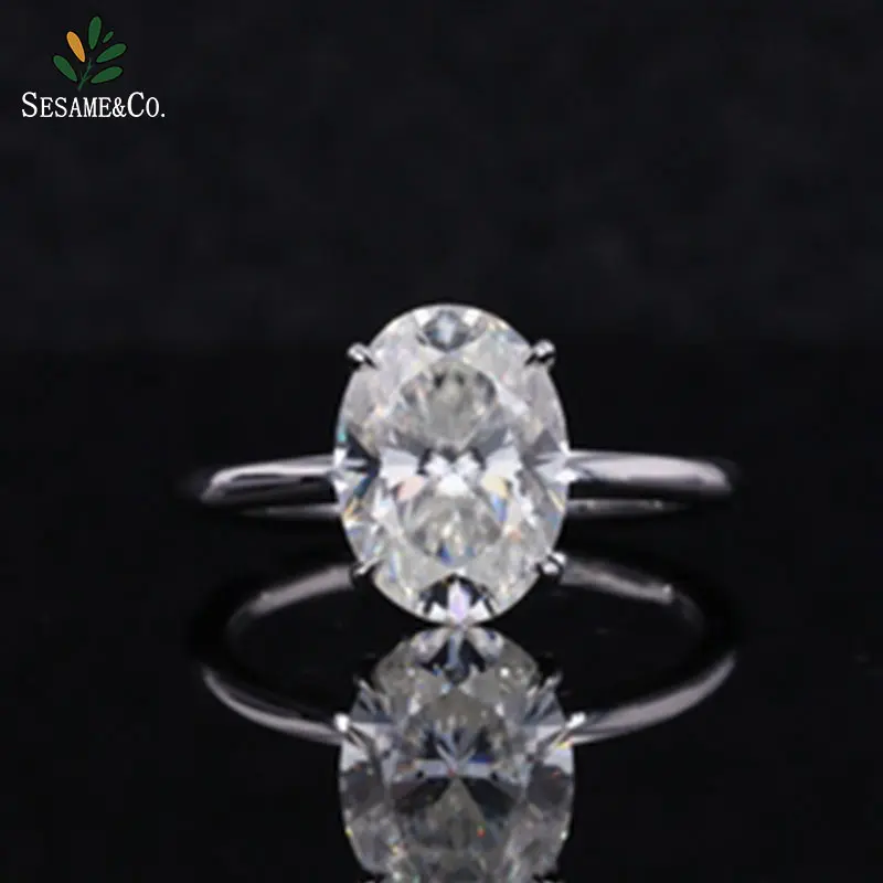 High Quality Classic Design Hand-made Solitaire Style 14k Solid Gold 8*11mm Oval Moissanite Ring