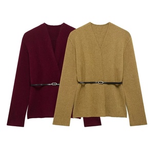 <span class=keywords><strong>Myst</strong></span> & Za 2025 Ladies' V-Neck Belt Cardigan tricoté Casual Button Decoration Short Sweater Jacket for Autumn Commuting Free Size - Product Image 2