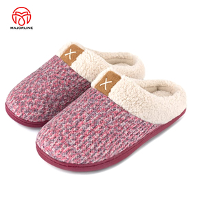 Bon marché Prix léger respirant anti-dérapant fourrure chaude chaussures d'intérieur pour dames hommes diapositives pour pantoufles pour la saison d'hiver - Product Image 2
