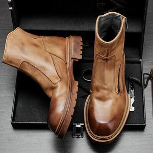 รองเท้าบูทสั้นผู้ชายหนังแท้ทรงหุ้มข้อ พื้นหนา ทรงหัวมน สไตล์มอเตอร์ไซค์ รุ่นใหม่ ขายดี - Product Image 4