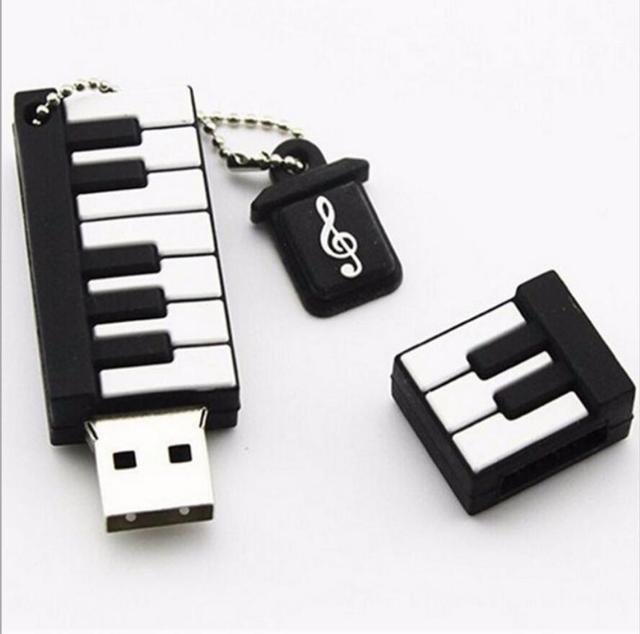 Custom Logo Panda Animal Shape PVC USB Flash Drive 8GB/16GB USB 3.0/2.0 Portable Classic Style Promotional Gift USB 3.0