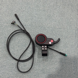 Pièces de scooter électrique TF-100 LH-100 QSS4 60V 72V 5 broches 6 broches Afficheur Compteur de vitesse Accélérateur à pouce pour scooter - Product Image 2