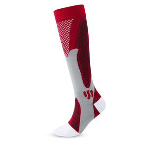 Vente en gros de <span class=keywords><strong>chaussettes</strong></span> hautes grande taille <span class=keywords><strong>bonne</strong></span> qualité au-dessus du genou <span class=keywords><strong>chaussettes</strong></span> longues tricotées pour femmes - Product Image 4