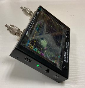 Analyseur de réseau SV6301A 1 MHz-6,3 GHz avec antenne et écran tactile de 7 pouces - Product Image 4