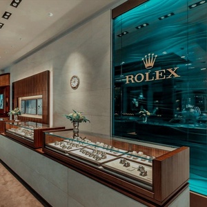 Vitrine de présentation de montres en bois de luxe personnalisable, comptoir, vitrine en verre <span class=keywords><strong>avec</strong></span> éclairage LED, <span class=keywords><strong>armoire</strong></span> à clé pour la conception de magasins de détail, boutique de bijoux - Product Image 1