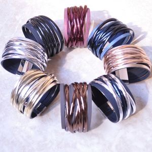 Tecnología de ajuste cómodo chapada en oro de primera calidad, sin margen de distribuidor, regalo de vacaciones para mujer, retención de color técnico a prueba del tiempo. - Product Image 1