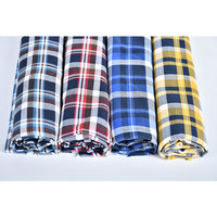 Tissu d'uniforme scolaire à carreaux rayés respirant en polyester doux tissé à carreaux teint en fil pour garçons et filles
