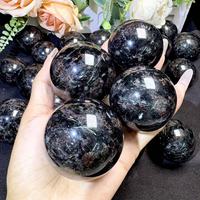 Prix d'usine – Boule de pierre naturelle polie en grenat asphylite pour la guérison, la décoration intérieure et la collection de méditation