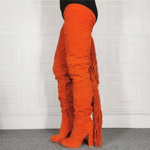 Botas Largas Únicas con Borlas para Mujer, Color Naranja Brillante, Tacones Gruesos, Botas por Encima de la Rodilla para Pies Grandes, Personalizadas - Product Image 5