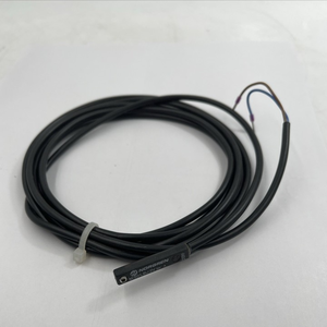 M/50/LSU/2V Ser a Reed Switch Nuevo Original Listo Stock Automatización Industrial Pac Controlador Plc Dedicado Nuevo Original Listo Sto - Product Image 1