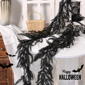 Guirlande d'Halloween noire Zongwang avec lumières violettes pour décoration de cheminée, 1,8 m, aiguilles de pin artificielles, style algues marines - Product Image 4