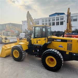 Cargadora de Ruedas Komatsu WA380 de 6.5 Toneladas |   Cabina de aire acondicionado, acoplador rápido, similar a WA320 WA380-8 WA470 WA320 WA380-8 WA470 WA500 WA600 - Product Image 1