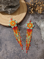 Anting-anting lingkaran berbentuk bunga bergaya boho chic buatan tangan, mutiara, manik-manik biji besar yang lucu, desain vintage untuk pernikahan, mode India