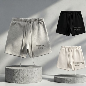กางเกงขาสั้นผู้ชายลายพิมพ์ตัวอักษร คอลเลคชั่น SS22 สไตล์ฮิปฮอป แบรนด์หรู ดีไซน์เนอร์ ESSENTIALS FAUNN - Product Image 1
