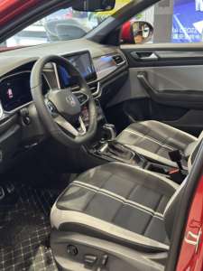 Esportazione <span class=keywords><strong>Auto</strong></span> in Algeria <span class=keywords><strong>T</strong></span> Rock <span class=keywords><strong>Volkswagen</strong></span> 2025 V W <span class=keywords><strong>Auto</strong></span> a Benzina Tange 1.5T 160CV <span class=keywords><strong>T</strong></span> <span class=keywords><strong>ROC</strong></span> 2WD Veicolo a Benzina SUV Prezzo <span class=keywords><strong>T</strong></span>-<span class=keywords><strong>roc</strong></span> Voiture - Product Image 4