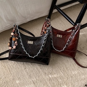 High-End <b>Quilted</b> Chain Bag 2026 New Trendy Fashion <b>Single</b> Shoulder Underarm Bag Versatile Crossbody Bucket Bag Women's Bag - Product Image 1