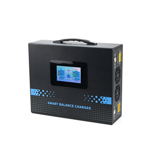Chargeur rapide intelligent à double canal 6S-14S 30A 1500W pour drone agricole et UAV - Product Image 1