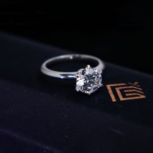 Anel Clássico Simples em Ouro 18K e Diamante de Laboratório de 2 Quilates com Corte Redondo IGI GIA Joia de Luxo para Festas e Casamentos - Product Image 3