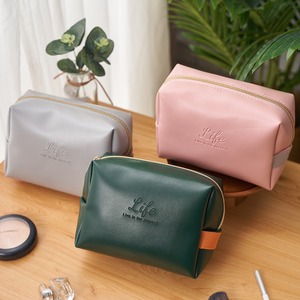 Bolsa de Viaje de Piel Vegana Personalizada al por Mayor para Joyería, Bolsa de Maquillaje con Cierre de Cremallera a la Moda, Patrón de Letras, PU, Pedido Personalizado - Product Image 1