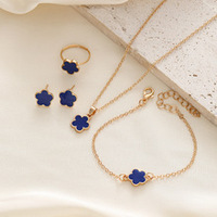 Juego de Joyería de Trébol de Cinco Hojas de la Suerte para Mujer, 5 Piezas, Chapado en Oro, Pulsera, Collar, Anillo, Pendientes, Regalo
