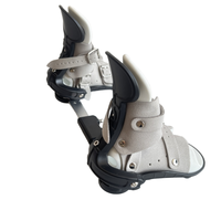 Nouvelles chaussures Dennis pour enfants avec des orthèses de marche médicales pour l'équipement de rééducation