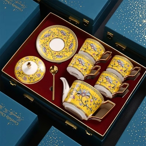 Juego de Té de Porcelana Fina Amarilla con Detalles en Oro - Taza y Platillo de Porcelana Resistentes al Calor de 250 ml, Caja de Regalo Premium, OEM/ODM - Product Image 1
