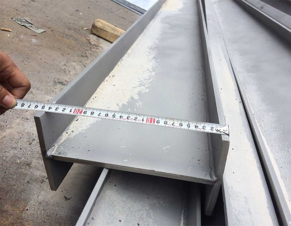 W30 x 10½ x 116 H profile steel