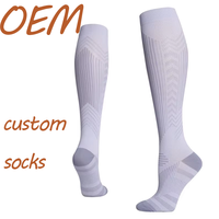 Chaussettes de compression écologiques personnalisées unisexes pour jeunes professionnels, pour le cyclisme et le basketball - Chaussettes de sport mi-hautes