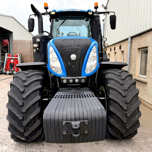 Tractor Agrícola Profesional de Servicio Pesado Massey Ferguson - Product Image 1