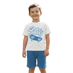 Ensemble T-shirt et short imprimé pour garçons, 95 % coton, tenue décontractée d'été en deux pièces, vente en gros, personnalisable OEM ODM en vrac - Product Image 1