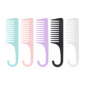 Guangzhou Wanmei Large Tooth Curved <b>Comb</b> Wide Tooth Design For Hair Smoothing And Styling Home Use - Product Image 5