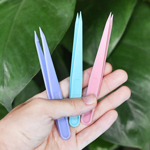 Plastic Tweezers 11.5cm Pointed Tip Anti-static For Manicure And Journal Use - Product Image 4