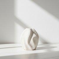 Vase à fleurs en céramique blanche ARM LVG, design minimaliste, surface spirale 3D, objet d'art unique pour intérieur, récipient décoratif